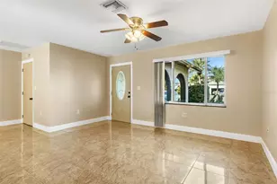 1063 SE 20th Pl, Cape Coral, FL 33990 - Photo 3