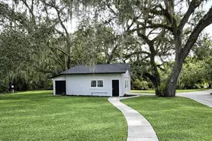 2835 Sarasota Golf Club Blvd, Sarasota, FL 34240 - Photo 31