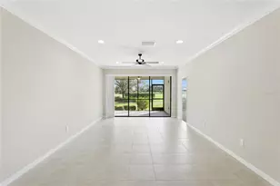 12710 Sorrento Wy, Bradenton, FL 34211 - Photo 11