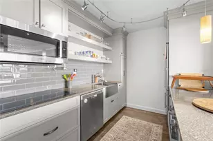 707 S Gulfstream Ave, Sarasota, FL 34236 - Photo 7