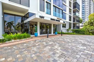 707 S Gulfstream Ave, Sarasota, FL 34236 - Photo 17