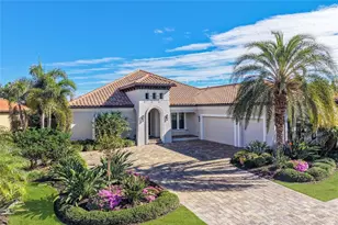 7229 Prestbury Cir, Lakewood Ranch, FL 34202 - Photo 3