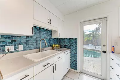 3307 20th Avenue W, Bradenton, FL 34205 - Photo 15