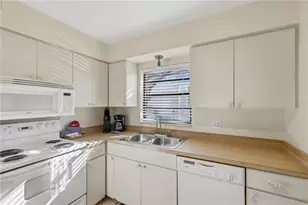 117 Neptune Ln, Holmes Beach, FL 34217 - Photo 11