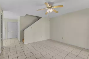 4388 Rayfield Dr, Sarasota, FL 34243 - Photo 15