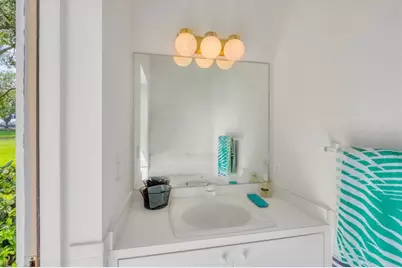 3386 Charles Macdonald Drive, Sarasota, FL 34240 - Photo 45