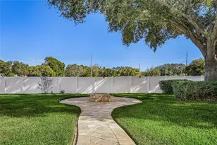 2808 Duncan Tree Cir, Valrico, FL 33594 - Photo 45