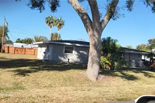 524 Sarabay Rd, Osprey, FL 34229 - Photo 5