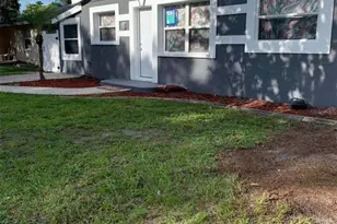 3925 Mesa Ave, Sarasota, FL 34233 - Photo 3