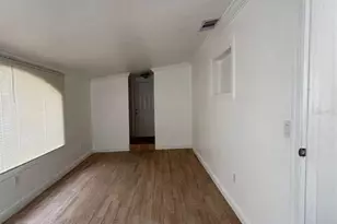 3925 Mesa Ave, Sarasota, FL 34233 - Photo 13