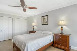 1100 Imperial Dr, Sarasota, FL 34236 - Photo 15