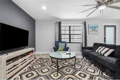 1011 67th Avenue Drive W, Bradenton, FL 34207 - Photo 9