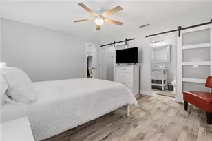 1011 67th Ave Dr W, Bradenton, FL 34207 - Photo 23