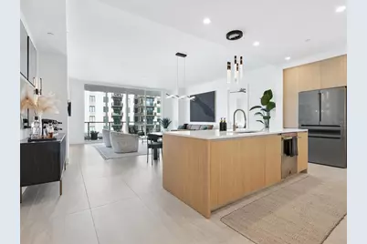 301 Quay Commons #804, Sarasota, FL 34236 - Photo 9