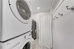 57 N Shore Dr, Anna Maria, FL 34216 - Photo 31