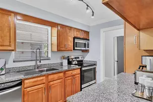 3350 S Osprey Ave, Sarasota, FL 34239 - Photo 13