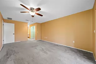 140 Michaels Cir, Oldsmar, FL 34677 - Photo 43