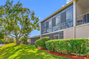 140 Michaels Cir, Oldsmar, FL 34677 - Photo 11