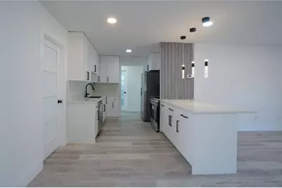 1461 Royal Road, Venice, FL 34293 - Photo 9