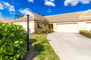 5704 34th Ct W, Bradenton, FL 34210 - Photo 1