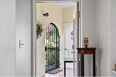 6101 34th Street W #16A, Bradenton, FL 34210 - Photo 5