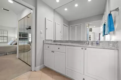 1163 Coquille Street #207, Sarasota, FL 34242 - Photo 21