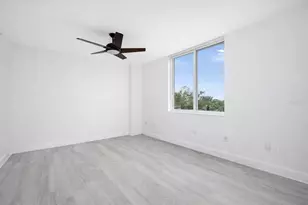 800 N Tamiami Trail, Sarasota, FL 34236 - Photo 17