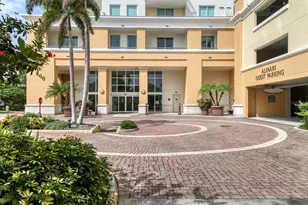 800 N Tamiami Trail, Sarasota, FL 34236 - Photo 3