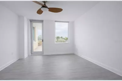 800 N Tamiami Trail #307, Sarasota, FL 34236 - Photo 19