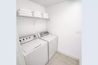 800 N Tamiami Trail #307, Sarasota, FL 34236 - Photo 27