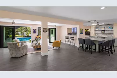 426 N Shore Drive, Sarasota, FL 34234 - Photo 3