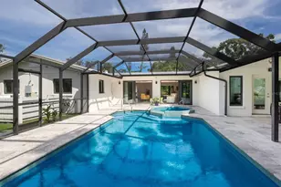 426 N Shore Dr, Sarasota, FL 34234 - Photo 21