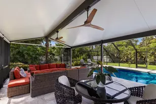 426 N Shore Dr, Sarasota, FL 34234 - Photo 23