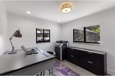 426 N Shore Drive, Sarasota, FL 34234 - Photo 31