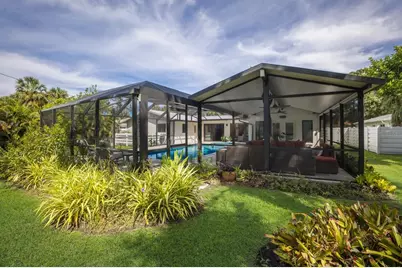 426 N Shore Drive, Sarasota, FL 34234 - Photo 37