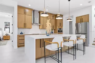 2303 Loma Linda St, Sarasota, FL 34239 - Photo 21