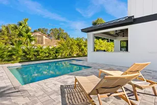 2303 Loma Linda St, Sarasota, FL 34239 - Photo 41