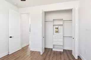 2303 Loma Linda St, Sarasota, FL 34239 - Photo 45