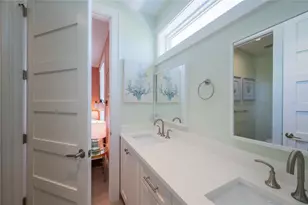 2201 Avenue C, Bradenton Beach, FL 34217 - Photo 51