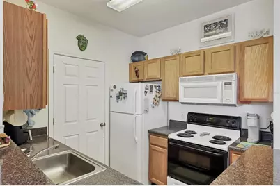 4802 51st Street W #924, Bradenton, FL 34210 - Photo 9