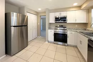 5001 Bell Meade Dr, Sarasota, FL 34232 - Photo 5