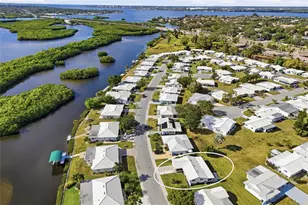 3905 Joyce Dr, Bradenton, FL 34208 - Photo 29