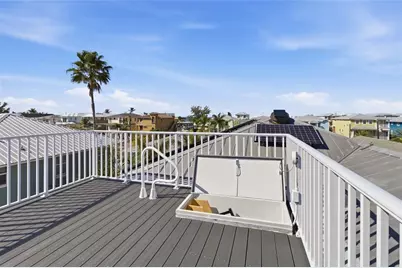 2502 Avenue B, Bradenton Beach, FL 34217 - Photo 17