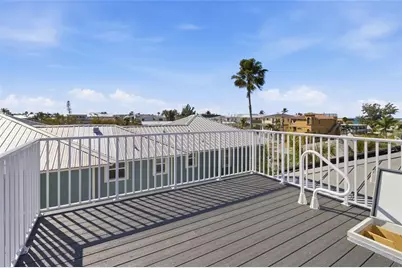 2502 Avenue B, Bradenton Beach, FL 34217 - Photo 19