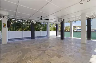 2502 Avenue B, Bradenton Beach, FL 34217 - Photo 55