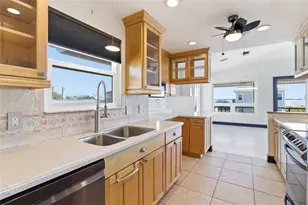 2502 Avenue B, Bradenton Beach, FL 34217 - Photo 25