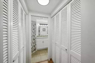 330 Falkland Rd, Venice, FL 34293 - Photo 15