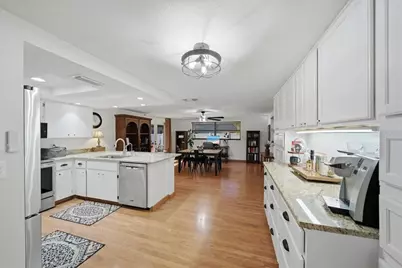 330 Falkland Road, Venice, FL 34293 - Photo 17