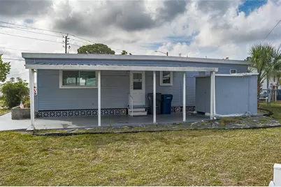 504 50th Avenue Dr W, Bradenton, FL 34207 - Photo 3