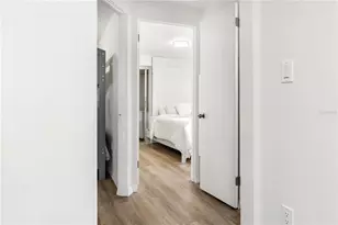 4105 Rockefeller Ave, Sarasota, FL 34231 - Photo 21